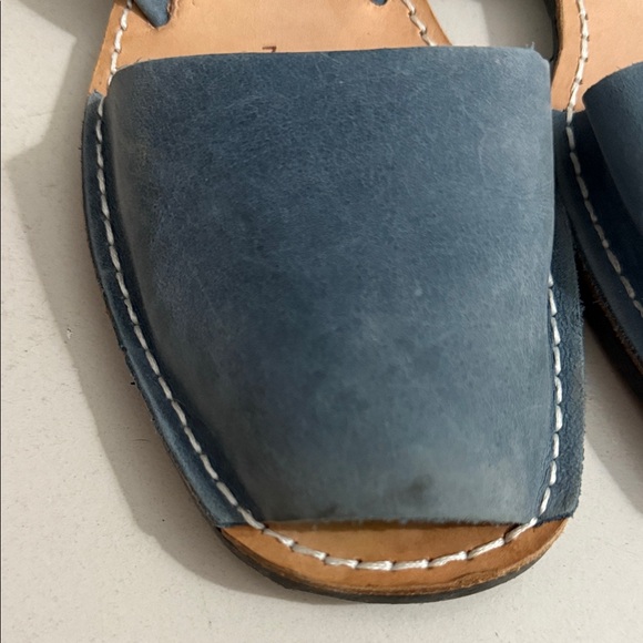 Avarcas Pons Blue Leather Sandals - Picture 2 of 6